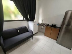 Sims Avenue (D14), Apartment #561771121